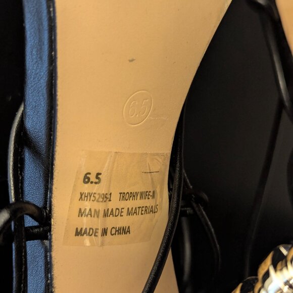 Fashion Nova black and gold heels - 6.5 - Picture 8 of 8